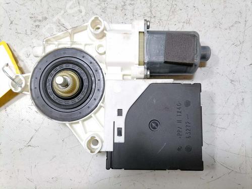 right-front-window-motor-audi-a3-sportback-8pa-2004-2005-2006-2007-2008-2009-2010-2011-2012-2013-2014-2015-31771675 main image