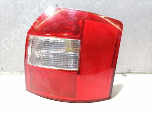 Højre baglygte AUDI A4 B6 Avant (8E5) 1.6 (102 hp) 31772644