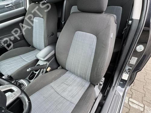 other-kia-ceed-hatchback-ed-2006-2007-2008-2009-2010-2011-2012-35917265 main image