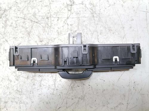 Switch BMW 2 Active Tourer (F45) 220 i | BP31771753I30  - Image 5