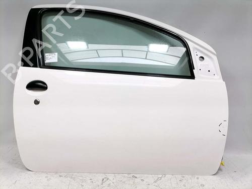 Used Right front door PEUGEOT 107 (PM_, PN_) 1.0 (68 hp) 32373529