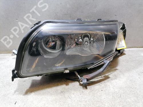 Venstre forlygte VOLVO S80 I (184) 2.4 (170 hp) 31772642