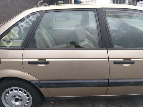 Porta trás direita VW PASSAT B3/B4 (3A2, 35I) 1.8 (90 hp) 31773705