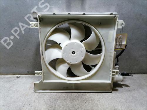 Used Radiator fan TOYOTA AYGO (_B1_) 1.0 (KGB10_, KGB10R) (68 hp) 31772838