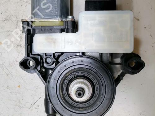Used Left rear window motor SKODA OCTAVIA III Combi (5E5, 5E6) 2.0 TDI (150 hp) 31774405