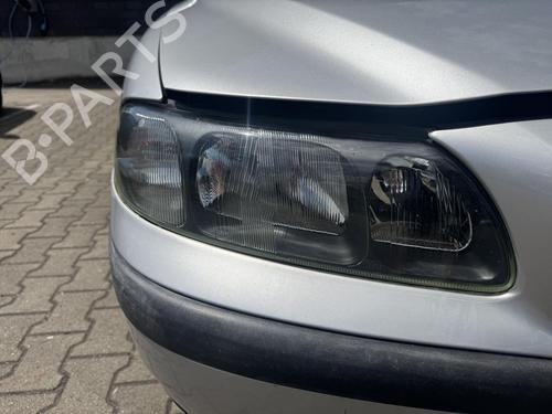 Used Right headlight Right headlight VOLVO S60 I (384) 2.4 (140 hp) 36755680 36755680