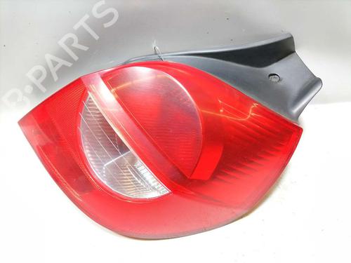 Right taillight RENAULT CLIO III (BR0/1, CR0/1) 1.2 16V (BR0R, BR1D, BR1L, CR0R) | BP31773145C35 