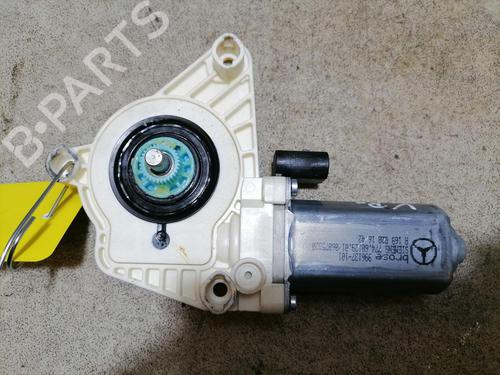 Used Right front window motor Right front window motor MERCEDES-BENZ A-CLASS (W169) A 200 (169.033, 169.333) (136 hp) 31772131 31772131