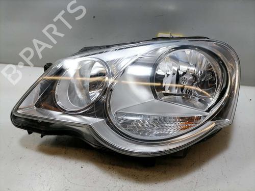 Phare gauche VW POLO IV (9N_, 9A_) 1.4 16V (80 hp) 32305049