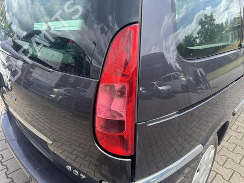 Right taillight PEUGEOT 807 (EB_) 2.0 HDI | BP36505204C35 - Image 2