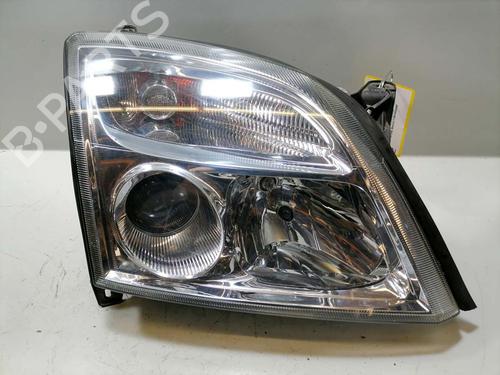 Used Right headlight OPEL VECTRA C Estate (Z02) 1.8 (F35) (122 hp) 31774245