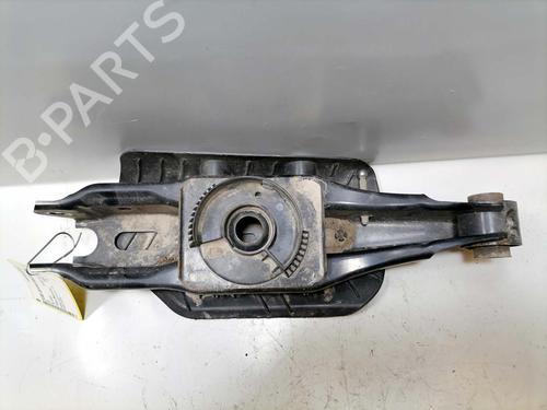 Używane Wahacz tylny prawy AUDI Q4 E-TRON SUV (F4B) 35 (170 hp) 31774253