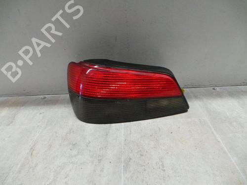 Feu arrière gauche PEUGEOT 306 Hatchback (7A, 7C, N3, N5) 2.0 HDI 90 (90 hp) 31863154