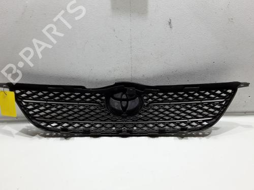 Used Grille TOYOTA COROLLA Estate (_E12_) 2.0 D-4D (CDE120_, CDE120R) (90 hp) 32631221