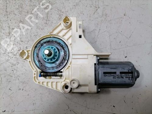 right-front-window-motor-audi-a4-b8-avant-8k5-2007-2008-2009-2010-2011-2012-2013-2014-2015-2016-2017-31981381 main image