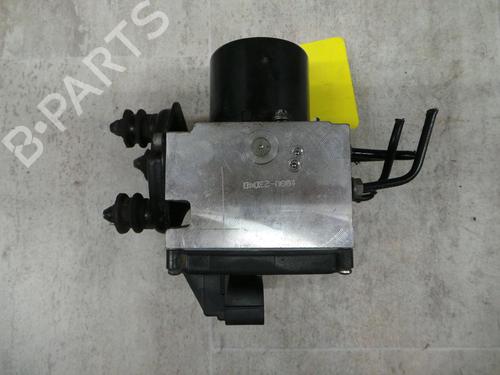 Used ABS pump VW PASSAT B6 Variant (3C5) 2.0 TDI (140 hp) 31770875