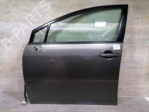 Dør venstre fortil TOYOTA COROLLA Verso (ZER_, ZZE12_, R1_) 2.0 D-4D (CUR10_, CUR10R) (116 hp) 31772954