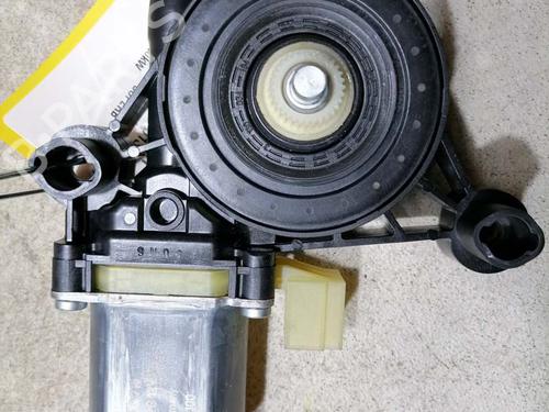 Used Right front window motor SKODA SUPERB III Estate (3V5) 2.0 TDI 4x4 (190 hp) 31773647