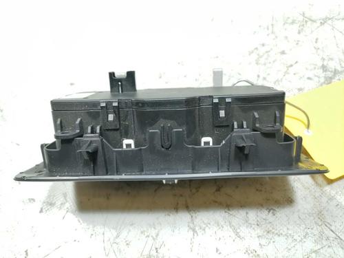 Headlight switch BMW 2 Active Tourer (F45) 220 i | BP31771771I24  - Image 5