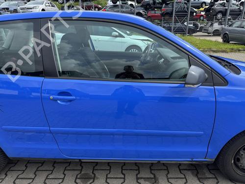 Used Right front door Right front door VW POLO IV (9N_, 9A_) 1.2 (60 hp) 35917300 35917300