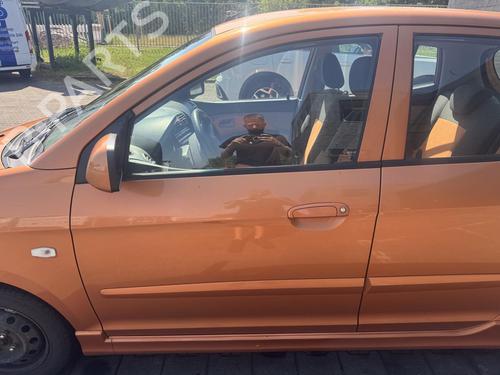 Used Left front door Left front door 36905297 36905297