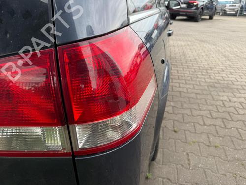 Used Right taillight OPEL VECTRA C Estate (Z02) 2.2 direct (F35) (155 hp) 31815603
