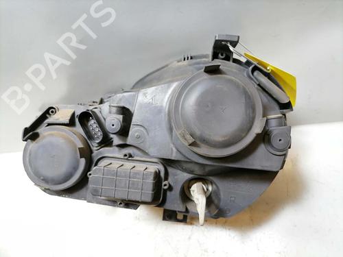 Right headlight VW POLO IV (9N_, 9A_) 1.2 | BP31774631C29 