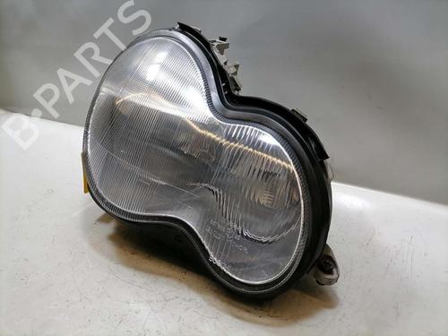 Højre forlygte MERCEDES-BENZ C-CLASS (W203) C 200 Kompressor (203.045) (163 hp) 31774727