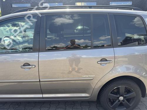 Dør venstre bak Dør venstre bak VW TOURAN (1T1, 1T2) 1.4 TSI (140 hp) 36905265 36905265
