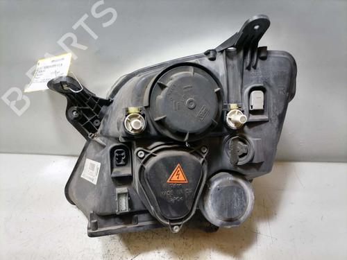 Right headlight OPEL MERIVA A MPV (X03) 1.4 16V Twinport (E75) | BP31771608C29