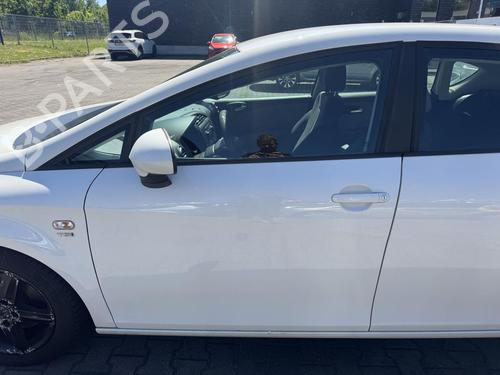 Used Left front door Left front door SEAT LEON (1P1) 1.4 TSI (125 hp) 36359381 36359381