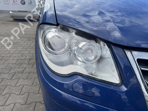 Used Right headlight Right headlight VW TOURAN VAN (1T1, 1T2) 1.9 TDI (105 hp) 36676546 36676546