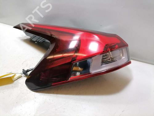 Rückleuchte Links für MITSUBISHI ECLIPSE CROSS (GK_, GL_) Plug-in Hybrid 4WD (GL3W) (188 hp) 31771462