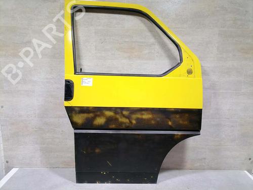 Puerta delantera derecha VW TRANSPORTER T4 Van (70A, 70H, 7DA, 7DH) 1.9 TD (68 hp) 31773468