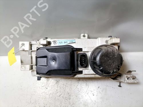 Right headlight SKODA OCTAVIA I Combi (1U5) 1.6 | BP31774431C29