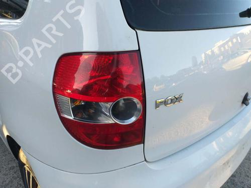 left-taillight-vw-fox-hatchback-5z1-5z3-5z4-2003-2004-2005-2006-2007-2008-2009-2010-2011-2012-2013-2014-2015-31774336 main image