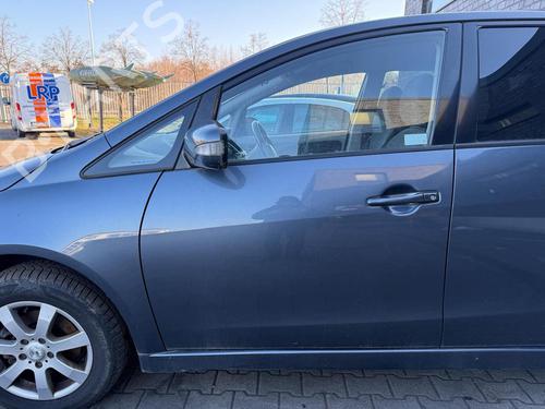 Used Left front door MITSUBISHI GRANDIS (NA_W) 2.0 DI-D (NA8W) (136 hp) 31815617