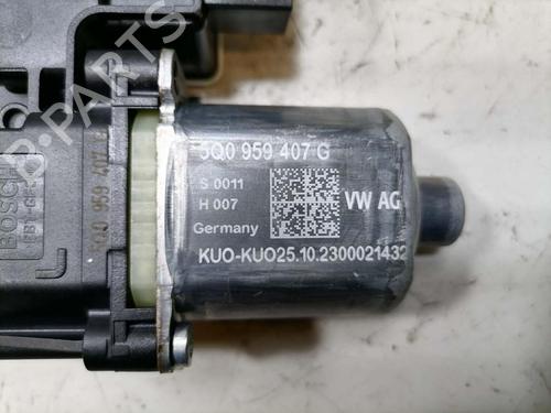 Right rear window motor VW GOLF VIII Variant (CG5, DB5) 1.5 eTSI | BP31774919E22 