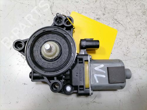 Used Left front window motor HYUNDAI i30 Coupe 1.4 (99 hp) 31771620