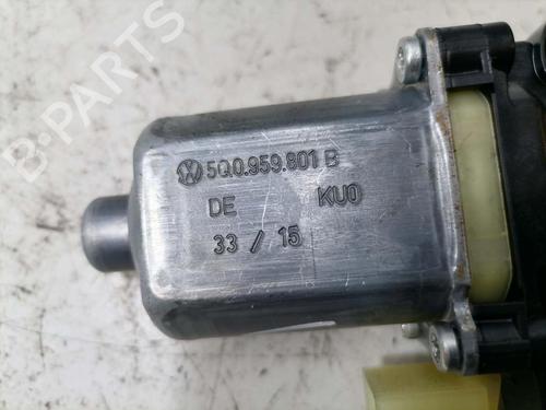 Left front window motor SEAT LEON (5F1) 1.2 TSI | BP32031520E21 