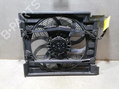 Used Radiator fan BMW 5 (E39) 525 tds (143 hp) 31772928