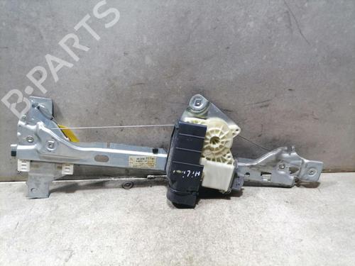 Andre PEUGEOT 5008 (0U_, 0E_) 1.6 16V (120 hp) 31772501