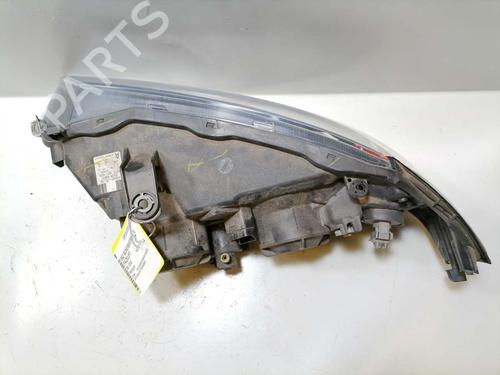 Right headlight NISSAN ALMERA II Hatchback (N16) 1.8 | BP31774291C29