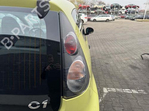 right-taillight-citroen-c1-pm_-pn_-2005-2006-2007-2008-2009-2010-2011-2012-2013-2014-33005420 main image