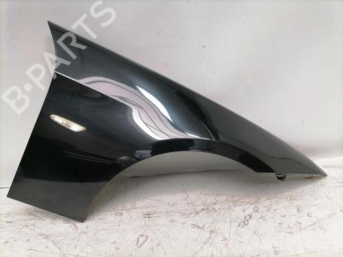 Guarda-lamas direito Guarda-lamas direito BMW 3 (E90) 318 i (143 hp) 36505220 36505220