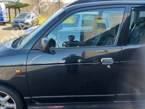 Used Left front door DAIHATSU GRAN MOVE (G3) 1.6 16V (G301) (91 hp) 31773667