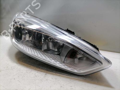 Used Right headlight FORD FOCUS III Turnier 1.0 EcoBoost (100 hp) 31771636