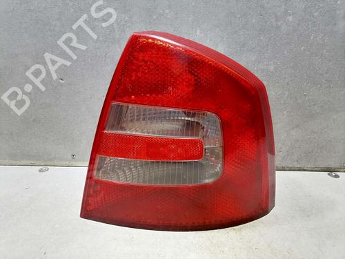 Højre baglygte SKODA OCTAVIA II (1Z3) 1.9 TDI (105 hp) 31773234