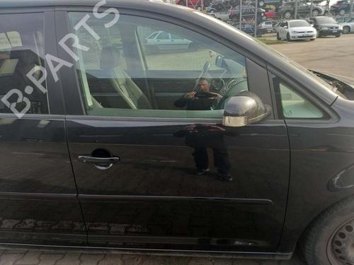 Used Right front door Right front door VW TOURAN (1T1, 1T2) 1.4 TSI (140 hp) 33853136 33853136