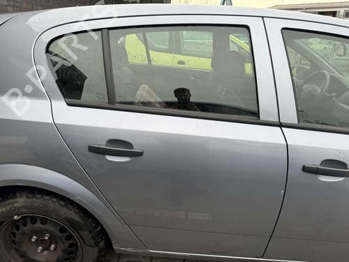 right-rear-door-opel-astra-h-a04-2004-2005-2006-2007-2008-2009-2010-2011-2012-2013-2014-33005436 main image